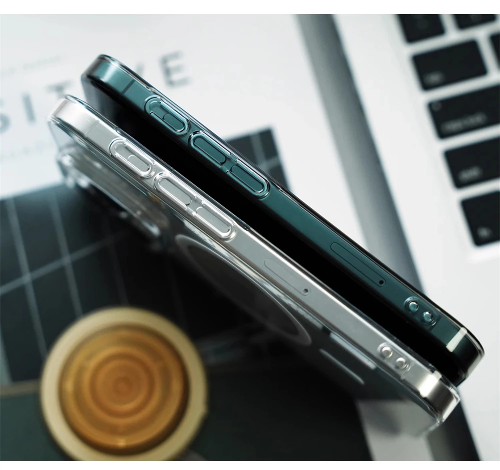 Şeffaf Sararmayan Magsafe Kılıf